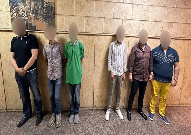 المتهمين